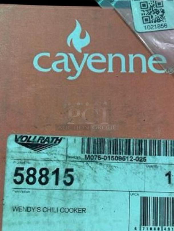 Vollrath Cayenne 71001 full-size countertop food warmer, outstanding condition, 700W, fully tested, labeled with product info.