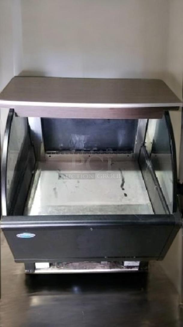 Federal Industries ELPRSS-4 Open Display Cooler, 46 ¾", great condition, low-profile merchandiser, 120V, fully tested.