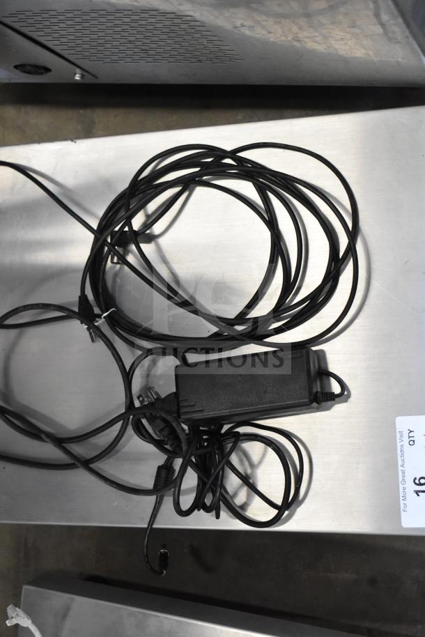 Mettler Toledo ICS4x9-1 Combi Bench Scale, 100-240V, 1 Phase. Includes power cords, in good condition, with visible control panel.