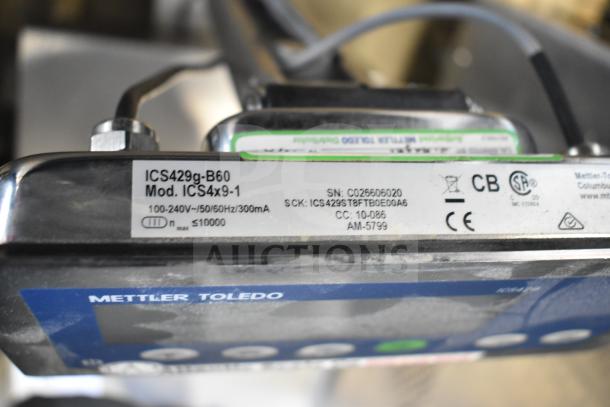 Mettler Toledo ICS4x9-1 Bench Scale, 100-240V, Combi, SN: C026060620, CE certified, model labels visible.