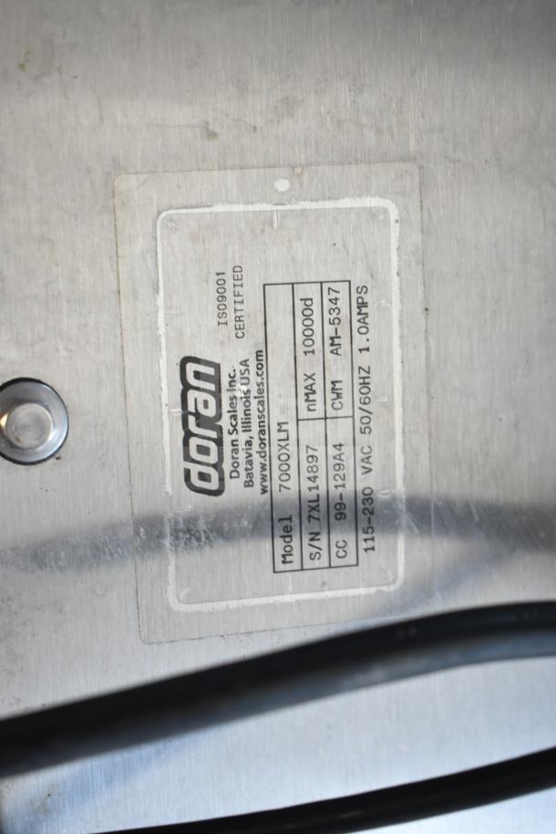 Doran 7000XLM Commercial Scale, ISO 9001 certified, 115-230V, 1 Phase, Serial No. 7XL14897, stainless finish.