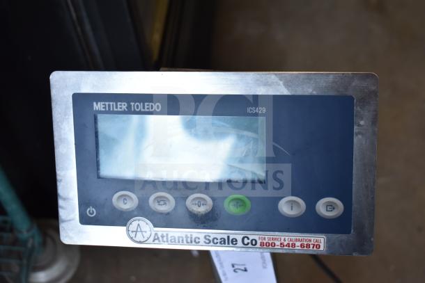 Mettler Toledo PBA436-A3 commercial scale, visible display, buttons. Atlantic Scale Co. service label attached.
