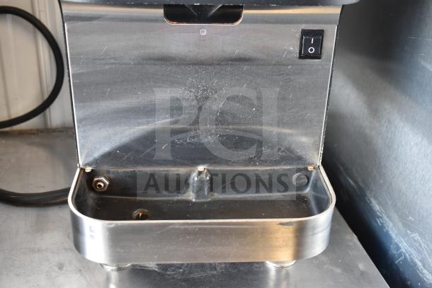 Clover 1S Countertop Single-Cup Coffee Brewer, automated, 200-240V, 1 Phase, stainless steel, fair condition.