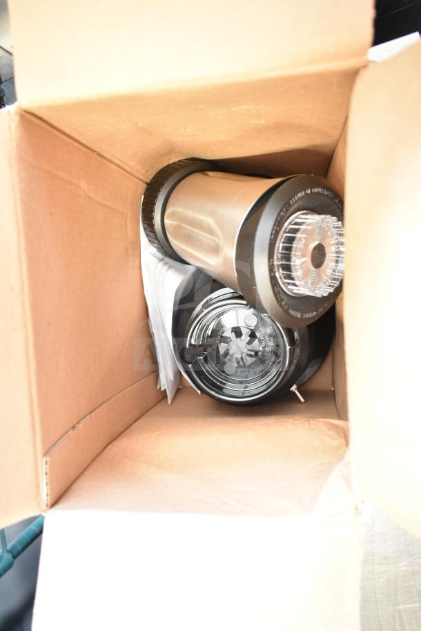 IN ORIGINAL BOX! Waring BB145S BevBasix 32 oz commercial blender with stainless steel container, 120 volts, 1 phase.