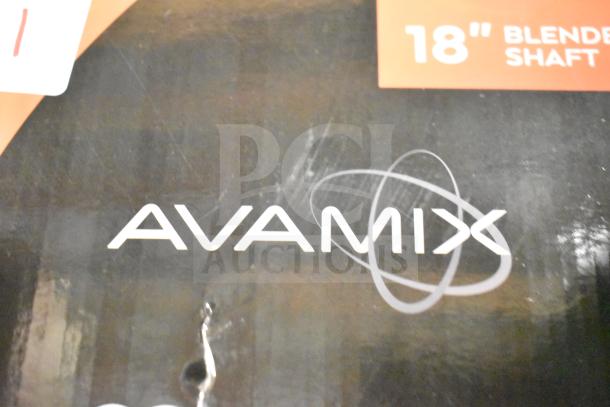 Alt text: Avantco 928IBHD18 18" heavy-duty immersion blender box with visible scratches, "Avamix" and "18'' blender shaft" text.