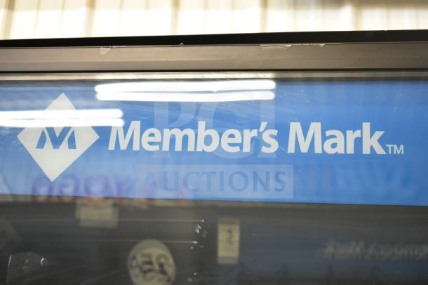 Crane 5800-4 vending machine, commercial bottled drink model, with bill acceptor, 115 volts, 1 phase, "Member's Mark" label.