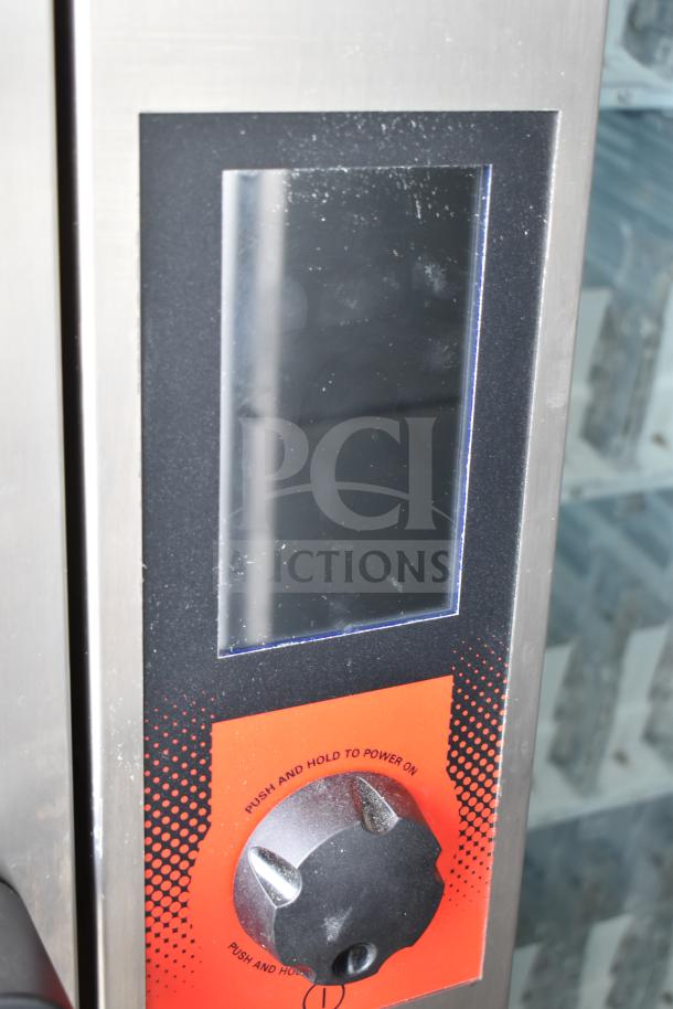 2022 Vulcan V1PJ102G-81 commercial gas full-size combi oven control panel with visible power knob.