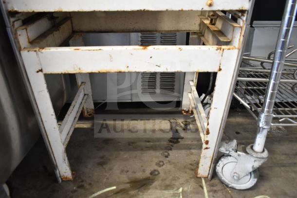 Oliver 777 Commercial Bread Loaf Slicer base, showing signs of wear and rust. Model 777, 115 Volts, 1 Phase.