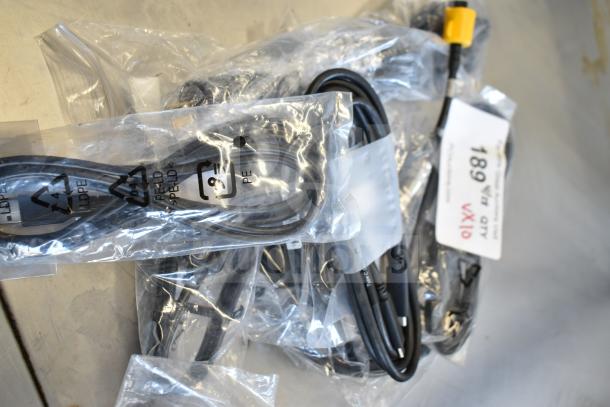 Nine various cables, including models 5KL1E03501HY1EUNE, 5K47T08501AC0EFD3, 3AA01019500, in sealed packaging.