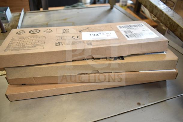 4 brand new HP Halley USB Keyboards, model L96909-001, in original packaging. Minor scratches on boxes.