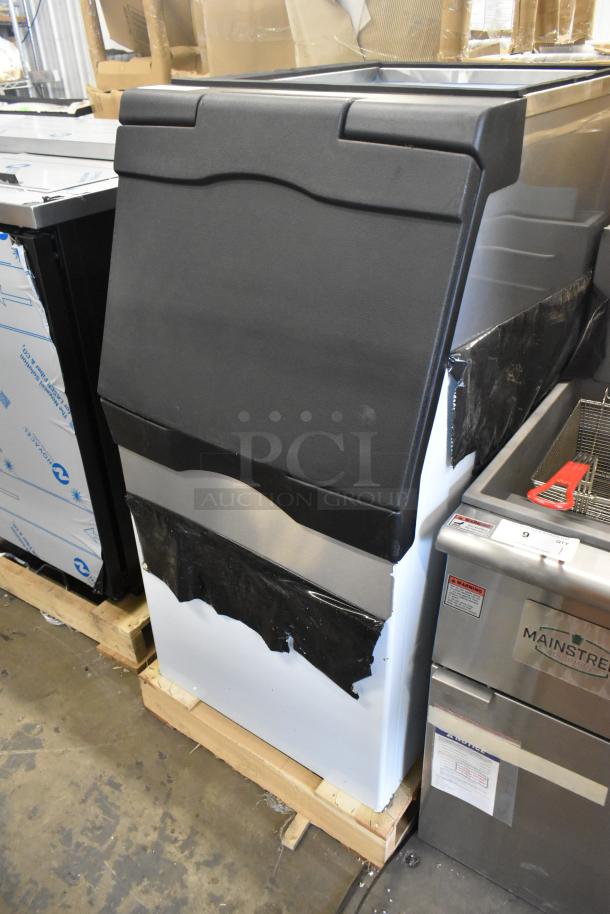 Brand new Avantco 194BIN40022 stainless steel ice storage bin, 22", metallic alloy exterior, 383 lb capacity, scratch and dent.