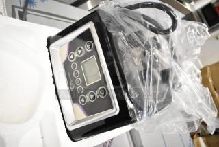 BRAND NEW Scratch and Dent AvaMix 928BX1100P 3 1/2 hp commercial blender with programmable touchpad and 48 oz. Tritan jar, 2024 model.