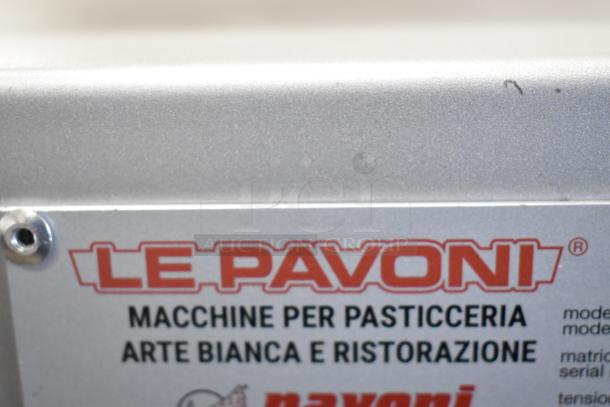 BRAND NEW Pavoni Lampada Stainless Steel Sugar Heating Lamp, 2024 model. Minor scratches, 230 volts, label displays "Le Pavoni" branding.