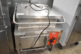 Vulcan Stainless Steel Commercial Braising Pan, floor style, natural gas powered, 90,000 BTU, excellent condition.