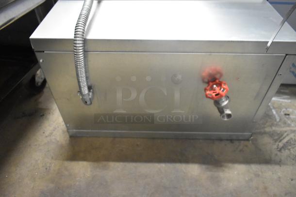 Brand new ServIt 423SDW1H stainless steel insulated hot food well, one pan full size, 208/240V, 1 phase; scratch and dent.