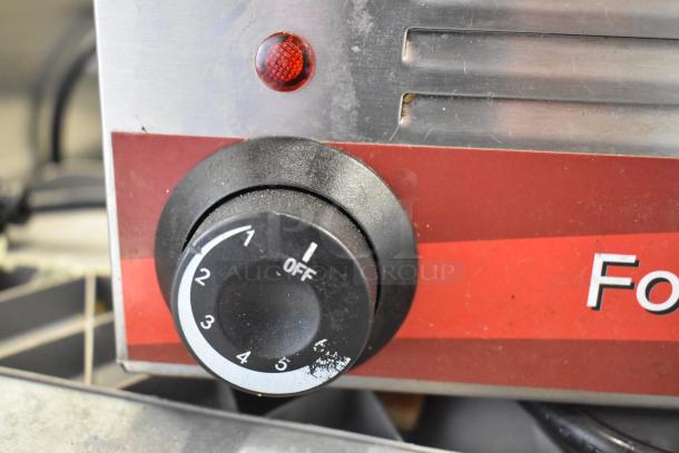 Avantco 177W50 stainless steel food warmer with adjustable temperature dial, indicator light, 120V, 1 phase. Used condition.