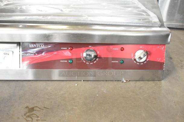Avantco 177EG24N stainless steel commercial griddle, new condition, thermostatic controls, 208/240V, 1-phase, minor dents.