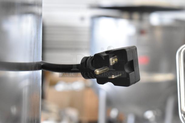 Avantco 177F202 stainless steel dual tank electric fryer power cord, 208-240V, scratch and dent condition.