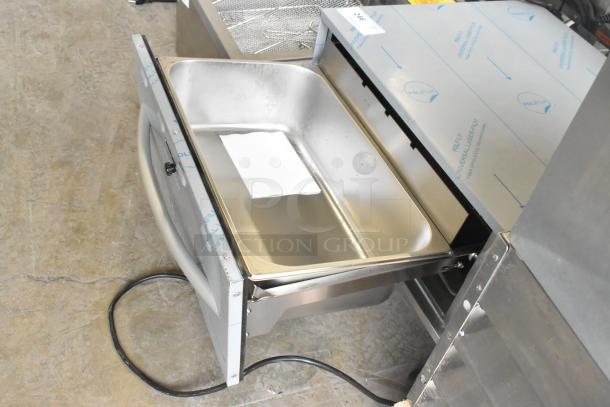 BRAND NEW scratch and dent ServIt 423WDSFS1 stainless steel freestanding drawer warmer, 120V, 1 phase.