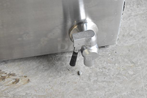 Carnival King stainless steel fryer spout. Model 382DFC44001. New, visible scratches. 240 volts, single phase.