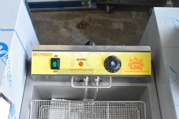 Carnival King stainless steel fryer, model 382DFC44001, 25 lb. capacity, 240V, 1 Phase, with control panel and oil level warnings.