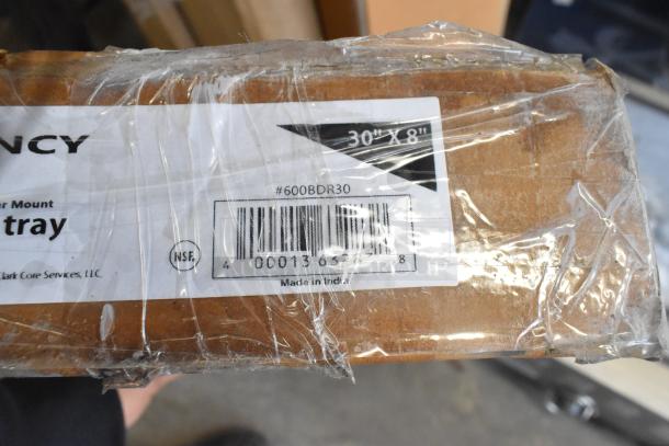 Regency 30" stainless steel beer drip tray with rinser, model 600BDR30. New, scratch and dent. Box label shows dimensions and origin.