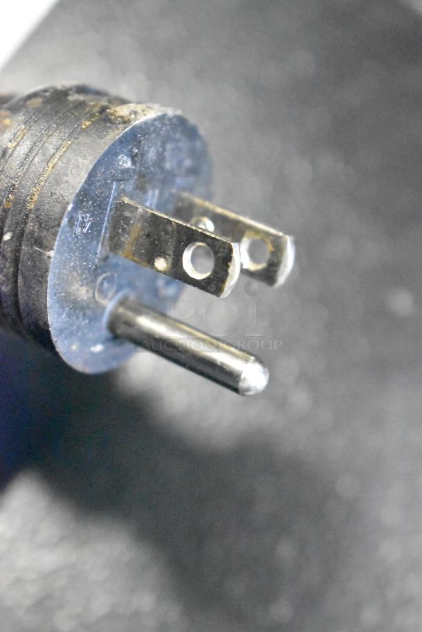 Power plug for 2016 Ditting KR1203 SB Metal Commercial Coffee Bean Grinder, showing standard 120V, 1 phase connection.