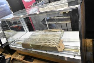Federal Industries VH-77 metal floor display case, glass panels, metal shelves, 118V, 1 Phase, used condition.