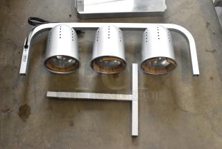 Avantco 177W63 heat lamp with 3 bulbs, T-legs, and funnel cake fryer piece, new scratch and dent condition.