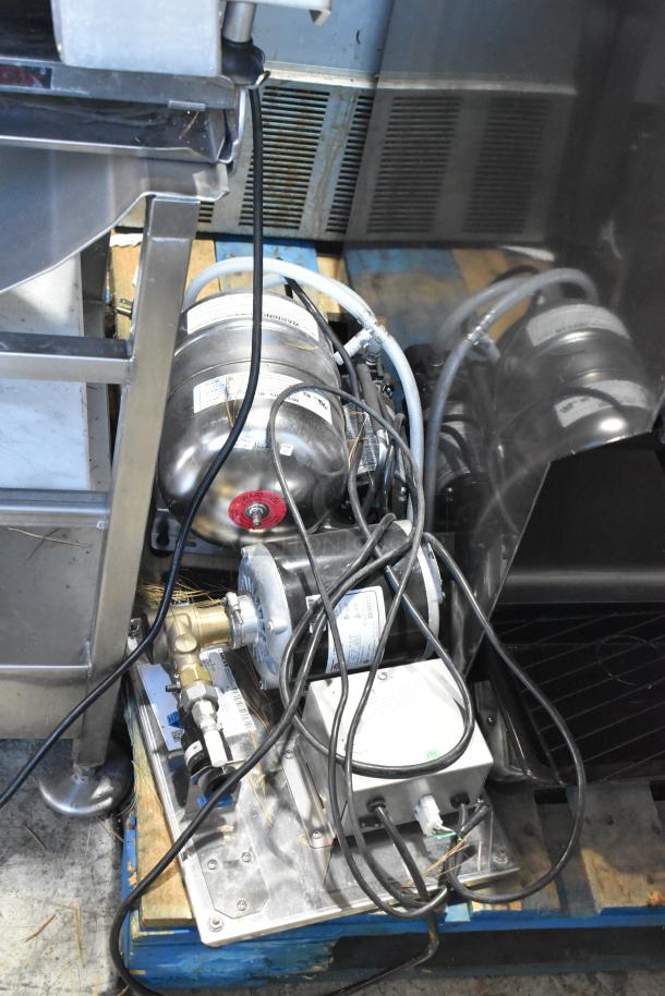 2022 Scotsman NH0622A-1B ice head on 2022 Lancer TP30 beverage dispenser, touchscreen, automatic agitation, 115V, 1 phase.