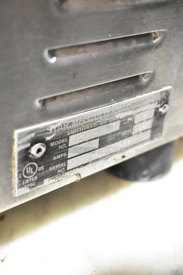 Star Pro Max PET14 Stainless Steel Panini Press, 125V, 1 Phase, commercial use, model label visible indicating specs.