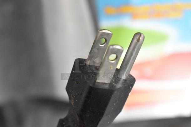 Close-up of a power plug for a Bunn ULTRA-2 commercial slushie machine, 120 volts, 1 phase.
