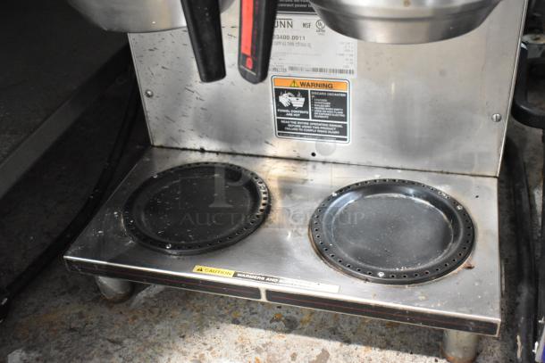 Bunn CWTF 4/2 TWIN commercial coffee machine, stainless steel, 6 burners, hot water dispenser, 2 metal brew baskets, used.