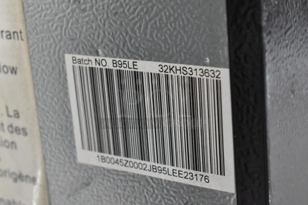 Hisense B95LE mini cooler barcode label, showing batch number. Features 115 volts, 1 phase operation.