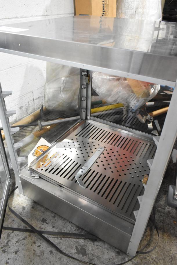 BRAND NEW Carnival King 382HPW18D2S 18" full service warmer. Scratch and dent condition. 120V, 1 Phase, stainless steel.