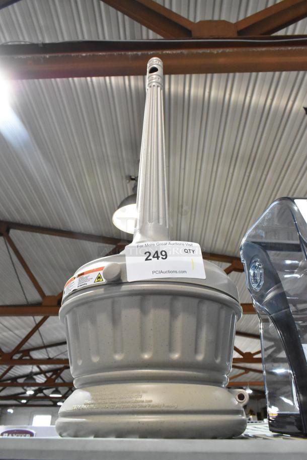 BRAND NEW SCRATCH AND DENT! Commercial Zone 711402 Seated Smokers' Outpost, Beige, 5 Qt., Short Height, Cigarette Receptacle.