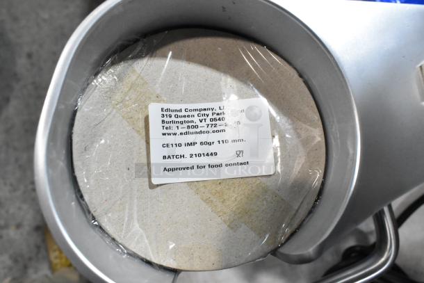 BRAND NEW Edlund metal countertop patty former with scratch and dent. Includes label: CE110 IMP, 60gr, 110mm, batch 2101449.