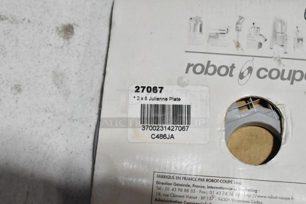 Robot Coupe 27067 Julienne Cutting Disc, new, slight packaging damage. Barcode and model number visible on box.