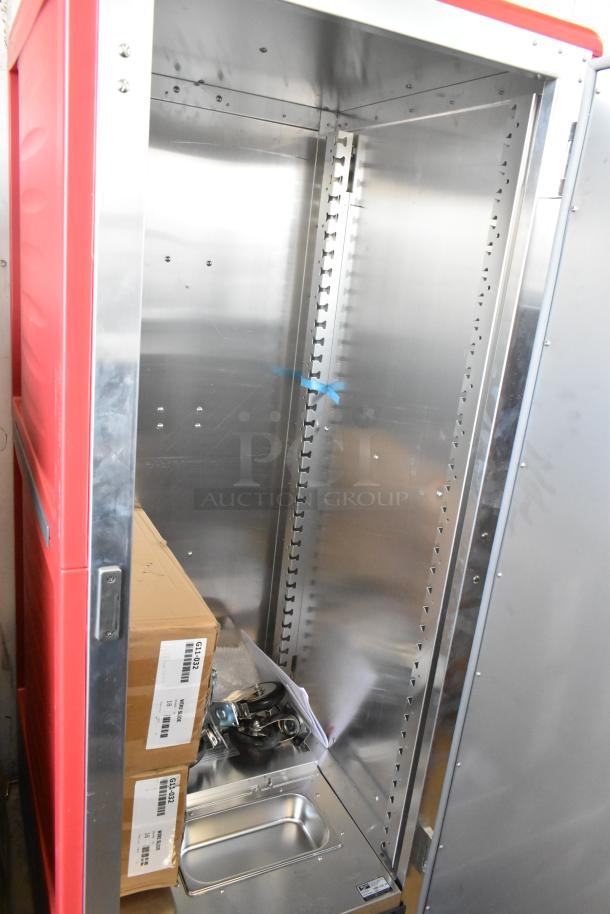 Brand new 2025 Metro WC5MM-251002-002 heated holding cabinet with commercial casters, scratch and dent condition.