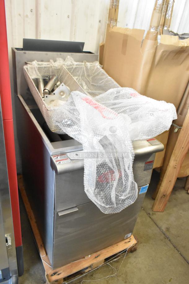 Brand new Avantco 177FFES70L stainless steel commercial fryer, 65-70 lb. capacity, 100,000 BTU, with 2 metal baskets, in bubble wrap.
