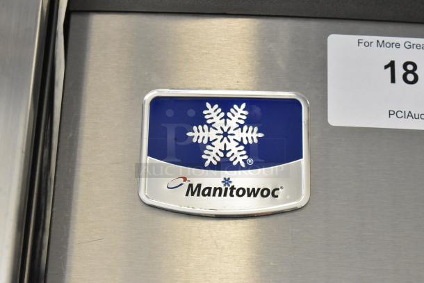 Manitowoc IY0524A-161D ice head on B420 bin, stainless steel, 115V, 1-phase, logo shown.
