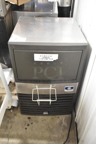 Manitowoc QM45A Stainless Steel Commercial Undercounter Self Contained Ice Machine. 115 Volts, 1 Phase. - Item #1219195