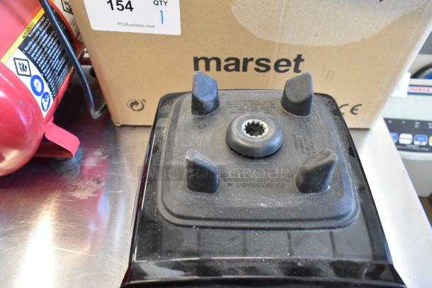 BRAND NEW 2023 VitaMix VM0197A blender base, 120 volts, 1 phase. Visible scratch and dent, includes original packaging.