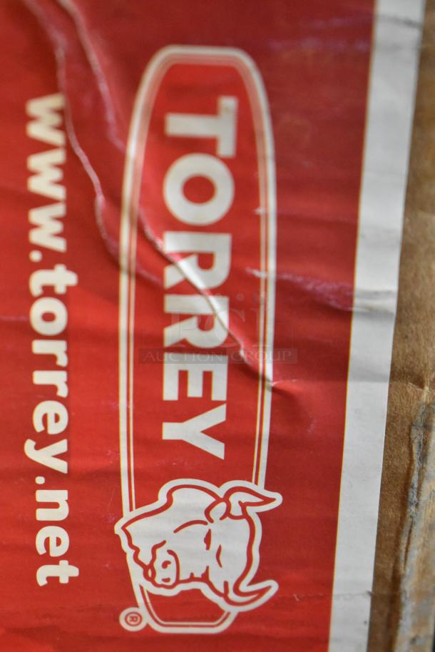 Box with Tor Rey logo, indicating a scratch and dent new Tor Rey PPC-5/10 10 lb. digital portion control scale.