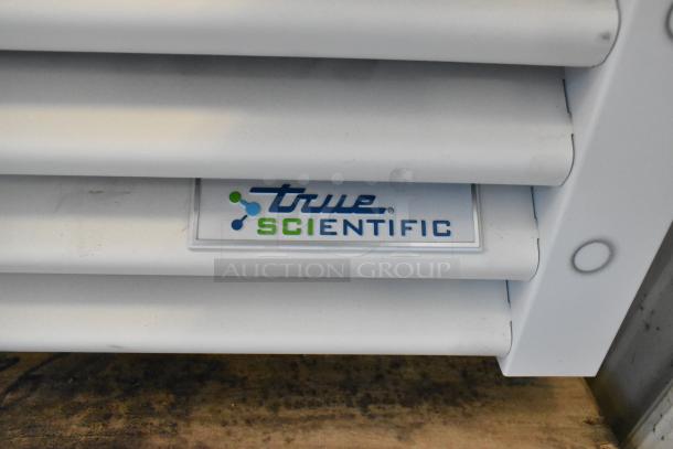 True TSCI-600R-G-PH single door reach-in cooler, metal with poly coated racks, 115V. Brand new with scratch and dent.