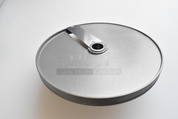 Two brand new scratch and dent food processor blades, model EM/SD 5-6/16, silver finish.