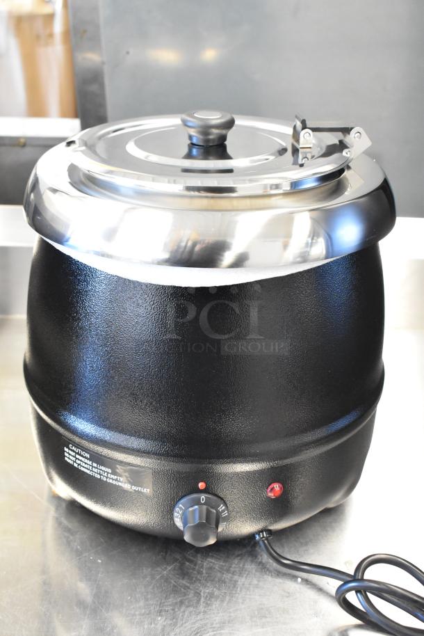 BRAND NEW Hi Tek RWT1661B 11 Quart Soup Kettle Food Warmer. Black metal with adjustable heat dial. 120 Volts, 1 Phase.