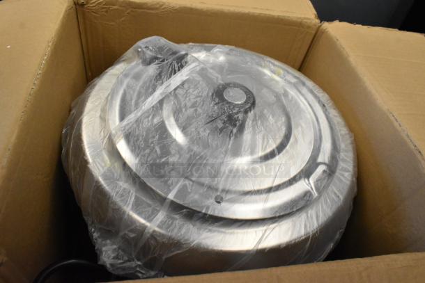 BRAND NEW Hi Tek RWT1661B 11 Quart Metal Soup Kettle Food Warmer in box. Scratch and dent model. 120 Volts, 1 Phase.