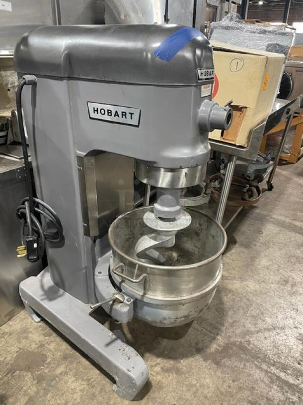 Hobart H600 60 Qt. Mixer with bowl and dough hook, 208V 3 phase, heavy duty, on legs, model SN: 1817702, electric powered.