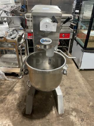 Univex 30 Qt. commercial planetary mixer SRM30+, stainless steel bowl, model SRM30+, serial M017193, on legs, 115V.